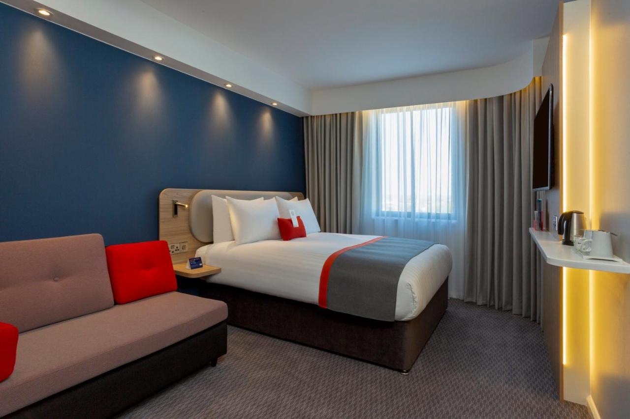 Holiday Inn Express - Barrow-In-Furness & South Lakes By Ihg מראה חיצוני תמונה