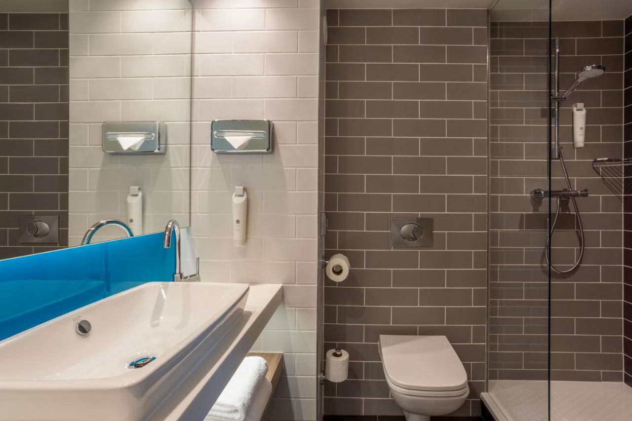 Holiday Inn Express - Barrow-In-Furness & South Lakes By Ihg מראה חיצוני תמונה