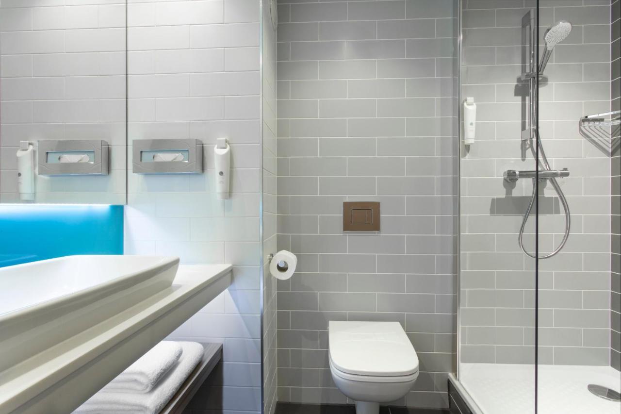 Holiday Inn Express - Barrow-In-Furness & South Lakes By Ihg מראה חיצוני תמונה